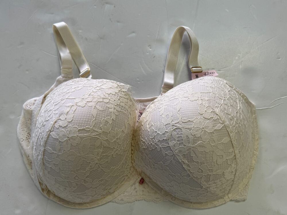 Victoria's Secret 42DDD Push-Up Bra Ivory Floral Lace Underwire Padded Plus